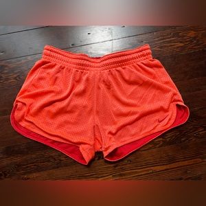 Nike Shorts Neon Coral